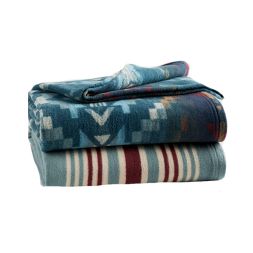 Pendleton Woolen Mills - Carico Lake/Stripe Organic Cotton Throw Gift Pack